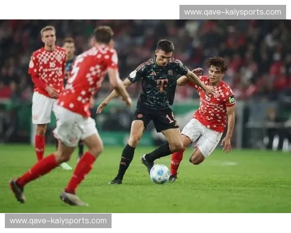 德甲巨擘的黑色旋风：拜仁慕尼黑vs弗莱堡，一场激情与策略的碰撞